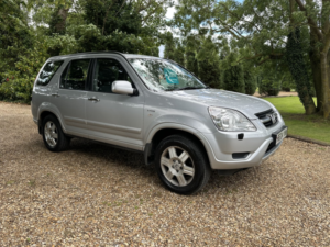 2004 Honda Cr-V 2.0 I-Vtec Executive in Silver — image 5