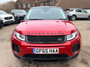 2015 Land Rover Range Rover Evoque Td4 Se in Red — image 4