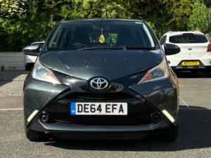 2014 Toyota Aygo 1.0 Vvt-I X-Play Euro 5 5dr Euro 5 in Grey — image 4