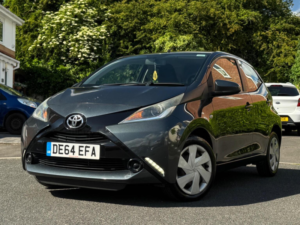 2014 Toyota Aygo 1.0 Vvt-I X-Play Euro 5 5dr Euro 5 in Grey — image 5