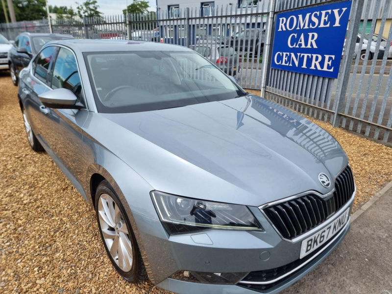 2017 Skoda Superb 2.0 Tdi Se L Executive DSG Euro 6 (s/s) 5dr in Grey — image 1