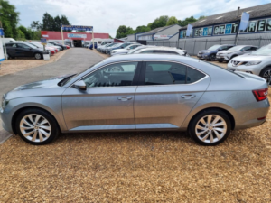2017 Skoda Superb 2.0 Tdi Se L Executive DSG Euro 6 (s/s) 5dr in Grey — image 4