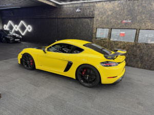 2021 Porsche 718 4.0 Gt4 in Yellow — image 3