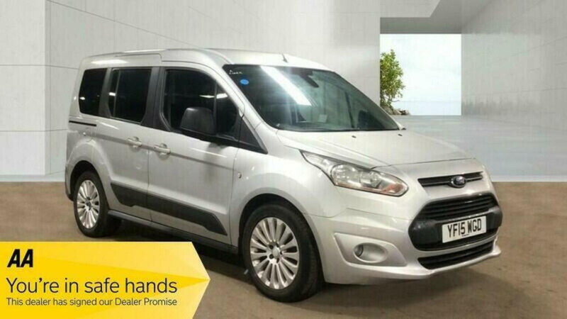 2015 Ford Tourneo Connect 1.6 Tdci Zetec Euro 5 5dr in Silver — image 1
