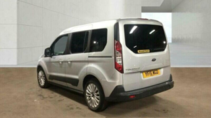 2015 Ford Tourneo Connect 1.6 Tdci Zetec Euro 5 5dr in Silver — image 4