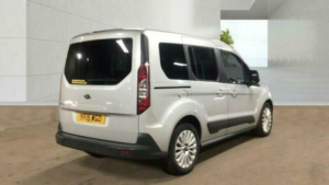 2015 Ford Tourneo Connect 1.6 Tdci Zetec Euro 5 5dr in Silver — image 5