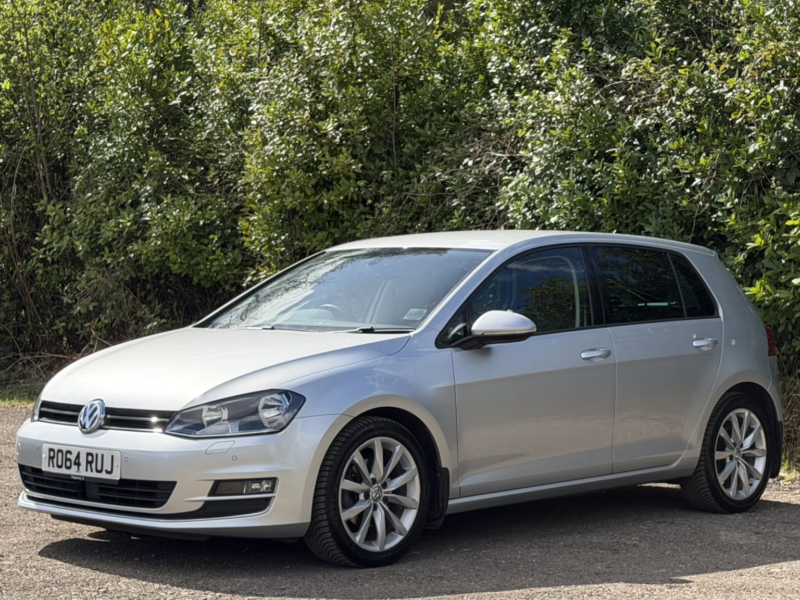 2014 Volkswagen Golf 1.4 Tsi Bluemotion Tech Act Gt in Silver — image 1