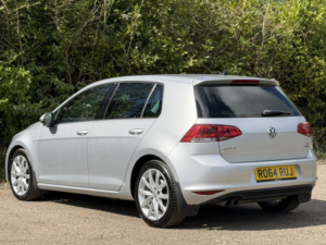 2014 Volkswagen Golf 1.4 Tsi Bluemotion Tech Act Gt in Silver — image 3