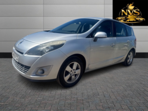 2009 Renault Grand Scenic 1.5 Dci Dynamique in Silver — image 3