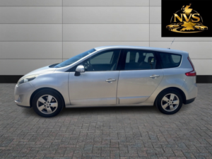 2009 Renault Grand Scenic 1.5 Dci Dynamique in Silver — image 4