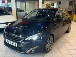 2014 Peugeot 308 1.6 E-Hdi Feline in Black — image 5