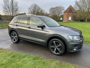 2017 Volkswagen Tiguan 1.4 Tsi Se Navigation in Grey — image 2