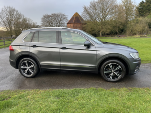 2017 Volkswagen Tiguan 1.4 Tsi Se Navigation in Grey — image 3