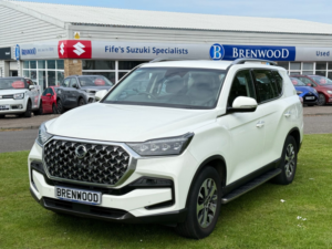 2021 Ssangyong Rexton 2.2d Ventura SUV 5dr Diesel T-Tronic 4WD Euro 6 (202 Ps) in White — image 4