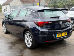 2019 Vauxhall Astra 1.4i Turbo Sri Auto Euro 6 (s/s) 5dr in Blue — image 4