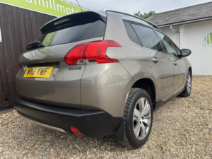 2016 Peugeot 2008 1.2 Puretech Allure in Grey — image 6