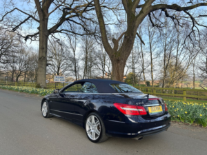 2011 Mercedes-Benz E-Class 3.0 E350 Sport Cdi Blueefficiency Auto 2dr in Blue — image 6