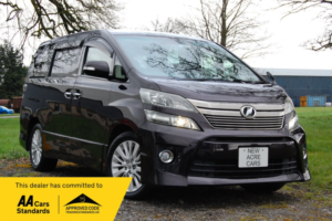 2014 Toyota Vellfire 2.4 Z Camper Converted in Purple — image 1