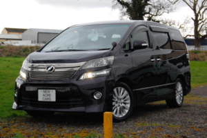 2014 Toyota Vellfire 2.4 Z Camper Converted in Purple — image 3