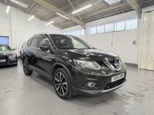 2015 Nissan X-Trail 1.6 Dci Tekna in Green — image 2