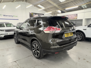 2015 Nissan X-Trail 1.6 Dci Tekna in Green — image 4