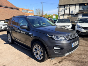 2018 Land Rover Discovery Sport Td4 Hse in Grey — image 2