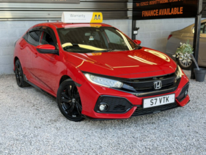 2018 Honda Civic 1.5 Vtec Turbo Gpf Sport in Red — image 3
