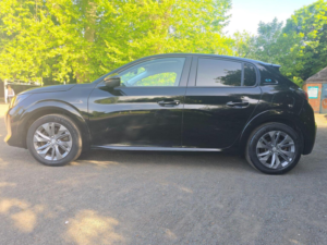 2021 Peugeot E-208 50kwh Allure Premium Auto 5dr in Black — image 4