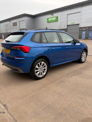 2022 Skoda Kamiq 1.0 Tsi Se SUV 5dr Petrol DSG Euro 6 (s/s) (110 Ps) in Blue — image 5