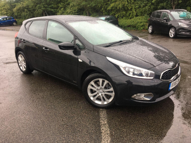 2015 Kia Ceed 1.4 Sr7 Euro 5 5dr in Black — image 1