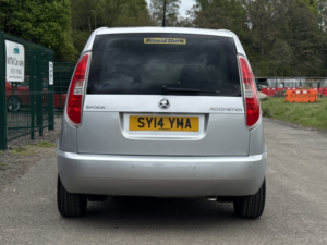 2014 Skoda Roomster 1.2 Tsi Se Action MPV 5dr Petrol Manual Euro 5 (86 Ps) in Multicolour — image 6