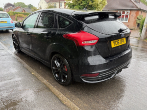 2016 Ford Focus 2.0 Tdci St-2 in Black — image 4