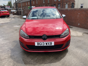 2013 Volkswagen Golf 2.0 Tsi Bluemotion Tech Gti Launch in Red — image 3