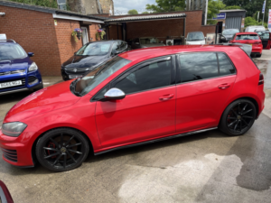 2013 Volkswagen Golf 2.0 Tsi Bluemotion Tech Gti Launch in Red — image 4