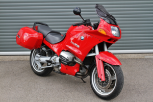 1994 BMW R 1100 in Red — image 2