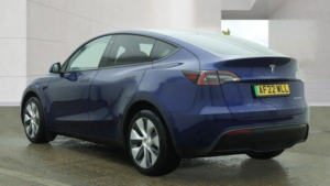 2022 Tesla Model Y (dual Motor) Long Range SUV 5dr Electric Auto 4wde (384 Bhp) in Blue — image 2