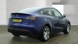 2022 Tesla Model Y (dual Motor) Long Range SUV 5dr Electric Auto 4wde (384 Bhp) in Blue — image 3