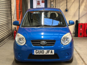 2010 Kia Picanto 1.1 Strike 5dr in Blue — image 4