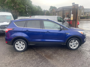 2017 Ford Kuga 1.5t Ecoboost Zetec SUV 5dr Petrol Manual Euro 6 (s/s) (120 Ps) in Blue — image 3