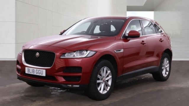 2018 Jaguar F-Pace 2.0 D165 Prestige in Red — image 1