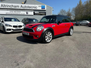 2012 MINI Clubman 1.6 Cooper S Euro 5 (s/s) 5dr in Red — image 4