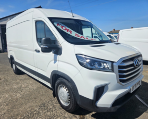 2021 Maxus Deliver 9 2.0 D20 in White — image 3