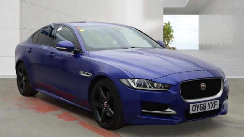 2018 Jaguar Xe 2.0d R-Sport Auto Euro 6 (s/s) 4dr in Blue — image 1