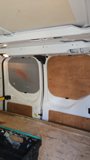 2021 Ford Transit Custom 2.0 Transit Custom Leader Van 300 L1 2.0l Ecoblue 130ps Fwd 6 Speed Manual in White — image 4