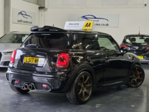 2017 MINI Hatch 2.0 John Cooper Works 3-Door Hatch in Black — image 6