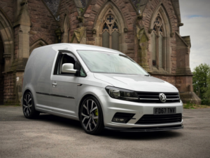 2018 Volkswagen Caddy 2.0 Tdi C20 Bluemotion Tech Highline in Silver — image 3