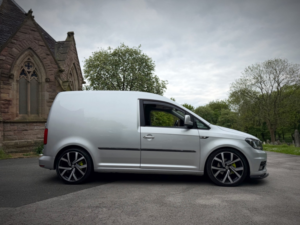 2018 Volkswagen Caddy 2.0 Tdi C20 Bluemotion Tech Highline in Silver — image 5