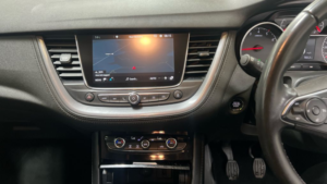 2020 Vauxhall Grandland X 1.5 Turbo D Griffin SUV 5dr Diesel Manual Euro 6 (s/s) (130 Ps) in Blue — image 3