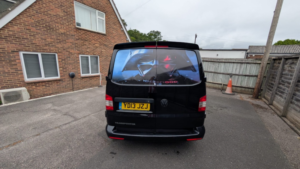 2013 Volkswagen Transporter 2.0 Tdi T28 in Black — image 5