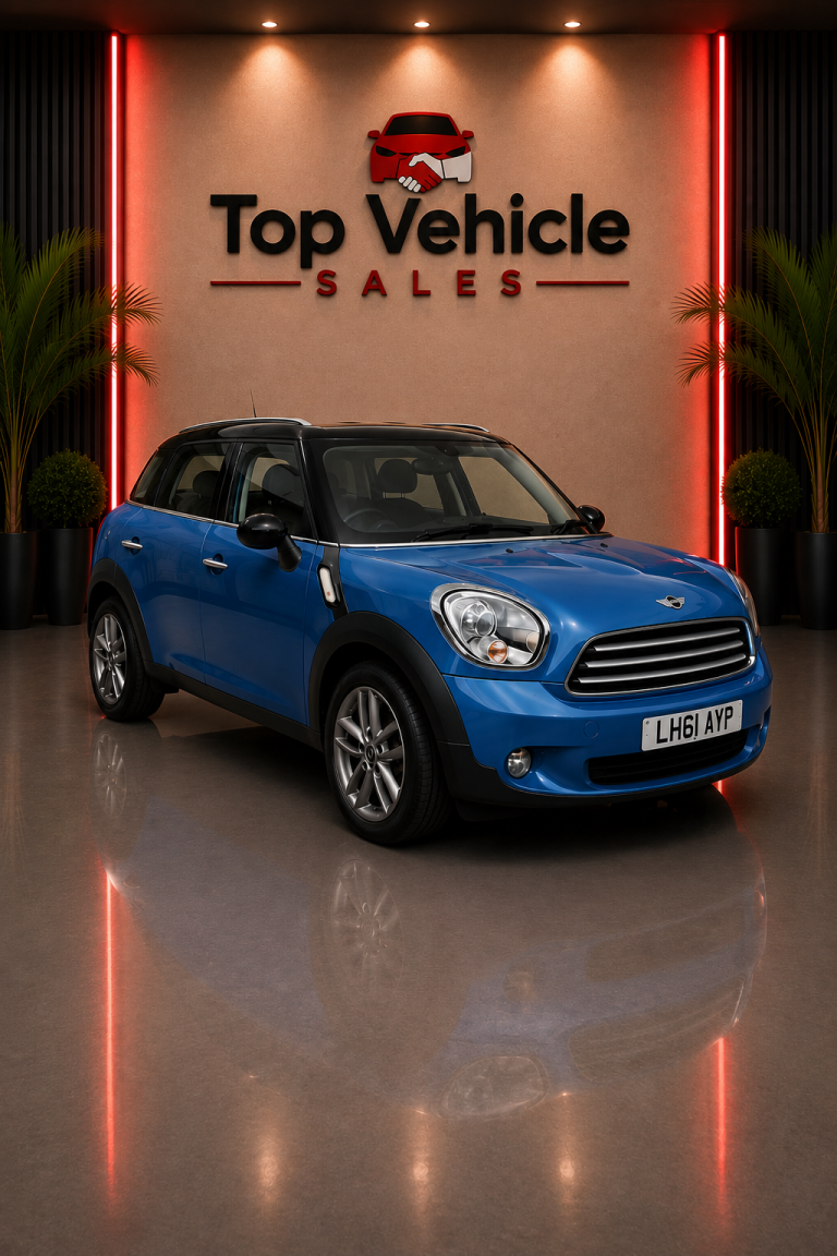 2012 MINI Countryman 2.0 Cooper D All4 Countryman Auto in Blue — image 1